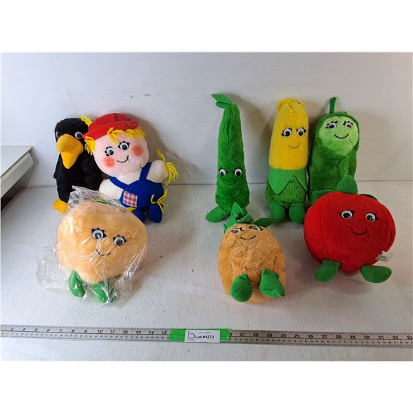 (8) Stuffies- Fruit, Vegetables, Crow, Misc.