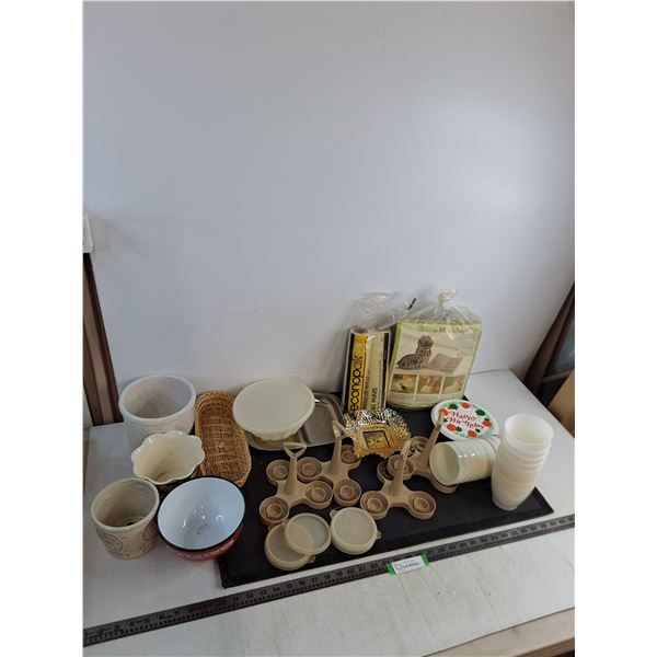Vintage Serveware, Plant Pots, Bunny Holiday Pan, New Paint Rollers