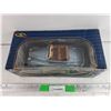 Image 2 : Die Cast 1950 Mercedes Benz 1708 Cabriolet