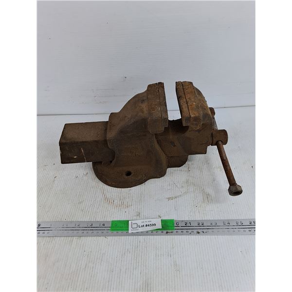 Bench Vise, Made in Canada, PICKUP ONLY