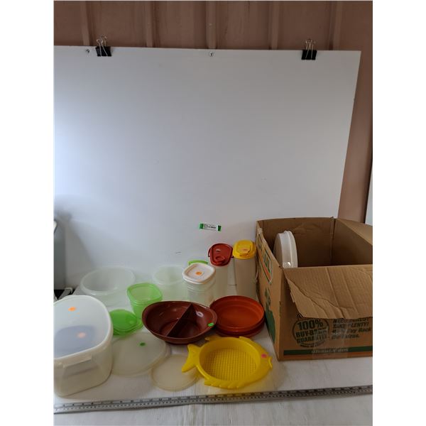 Food Storage Containers, Mostly Tupperware