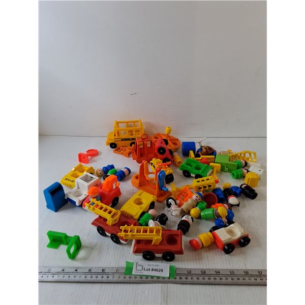 Fisher Price Little People, Firetruck, Mailman, Taxi, School Bus,