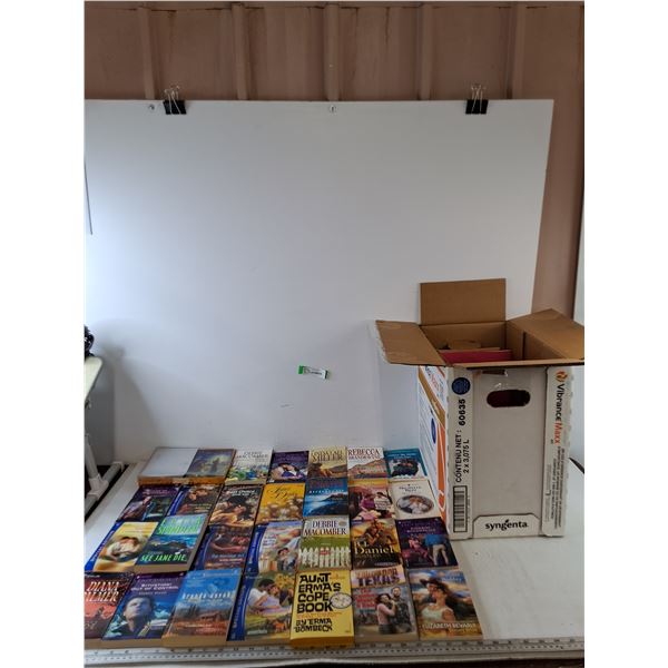 Assorted Books, Mostly Romance, Erica Spindler, Jo Leigh, BJ Daniels