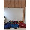 Image 1 : (1) Backpack, (1) Duffle Bag, (2) Purses, (2) Bags