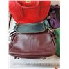 Image 10 : (6) Assorted Bags, (1) Bowling Ball Carry Case