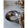 Image 5 : (11) Metal Bowls of Various Sizes