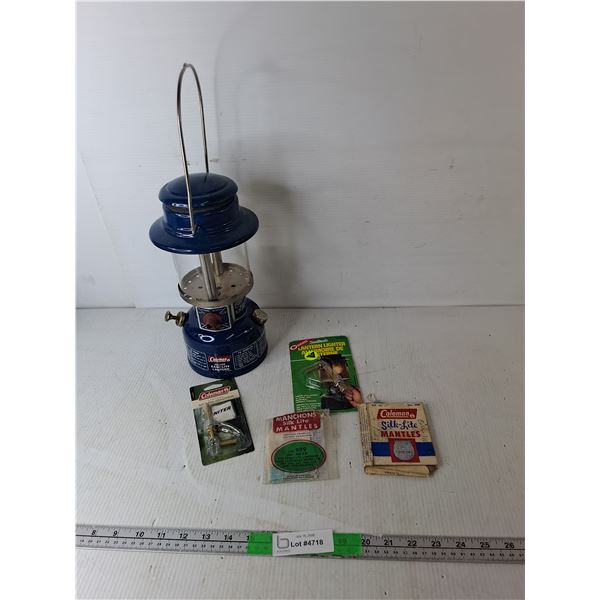 Coleman Easi-Lite Lantern (Dated 11/1973) & Accessories
