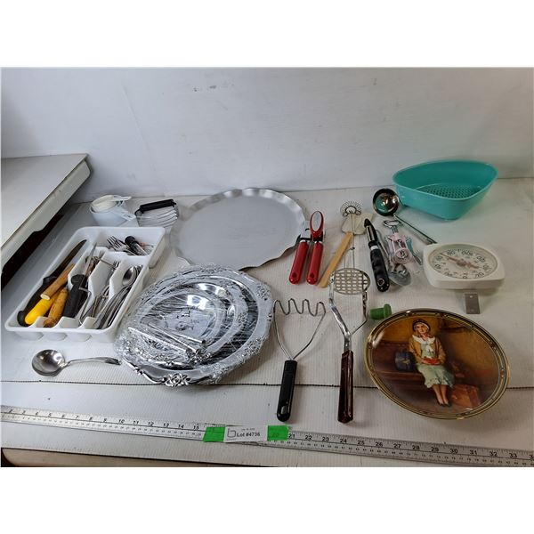3 Tier Serving Tray, Potato Mashers, Spatula, Misc. Can't Ship