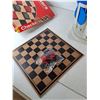 Image 3 : Checker Set, Rotating Tray & Plastic Containers