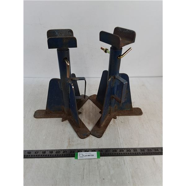 (2) Axle Jackstands, Pickup Preferred