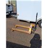 Image 2 : **Manual Pallet Jack, Pickup Only