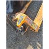 Image 3 : **Manual Pallet Jack, Pickup Only