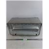 Image 4 : Black & Decker Toaster Oven, As Is, Pickup Only