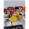 Image 5 : Strainer, Cream & Sugar Set, Extension Cord, Vintage Toy Cars, Bluetooth Speaker, Misc
