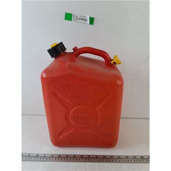 2.5 US Gallon Gasoline Jug, Pickup Only