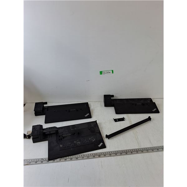 (3) Lenovo ThinkPad Bases, (1) With Keys and Lock, Misc