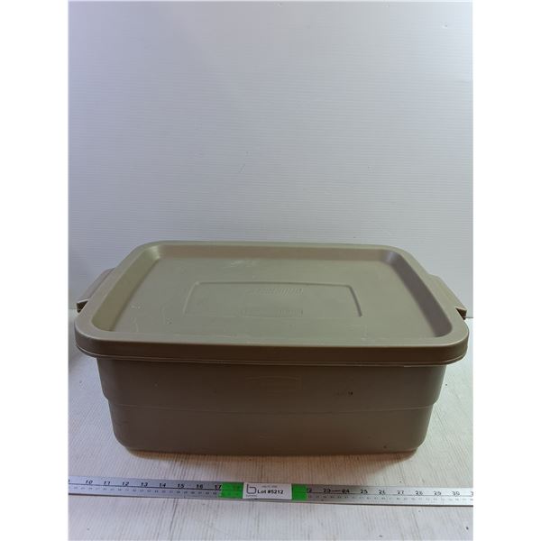 **(2) Rubbermaid Plastic Tubs up to 24''x15.5''x8.5'', Pickup Only
