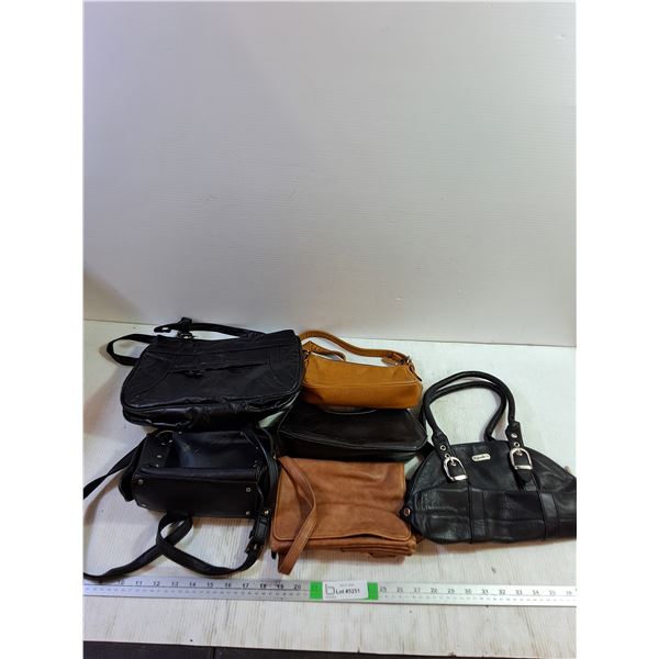 (6) Women's Purses and Handbags