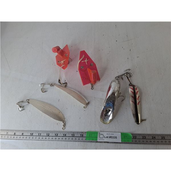 Miscellaneous Fishing Lures & Trolling Divers