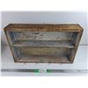 Image 1 : Wall Hanging Shelf 21" x 14" x 4", PICKUP PREFERRED
