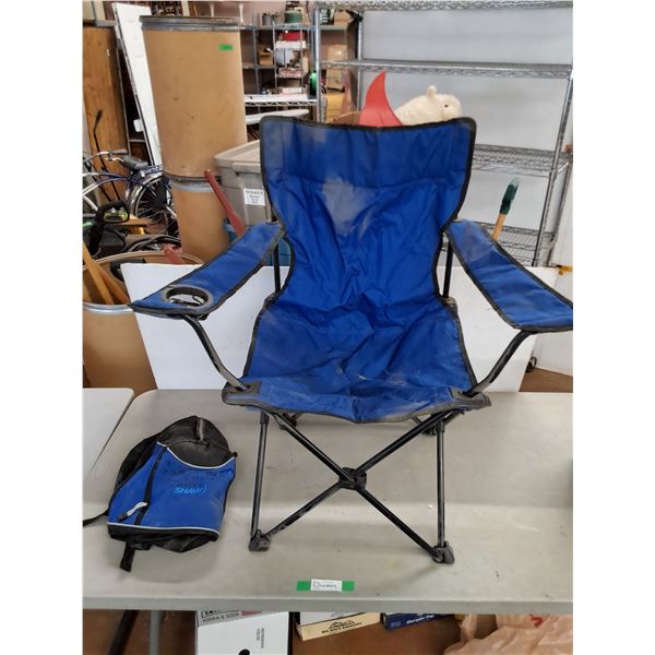 Folding Outdoor Chair 35" x 22" x 20", Shaw Backpack, PICKUP ONLY