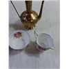Image 5 : Decorative Metal Lamp 11''x4.5'', Glass Lovebird Figurines, Teacup Set
