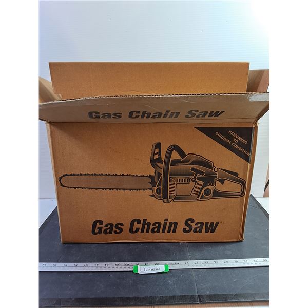 Poulan Pro Gas Chain Saw - Appears New In Box - Box 21x11x14