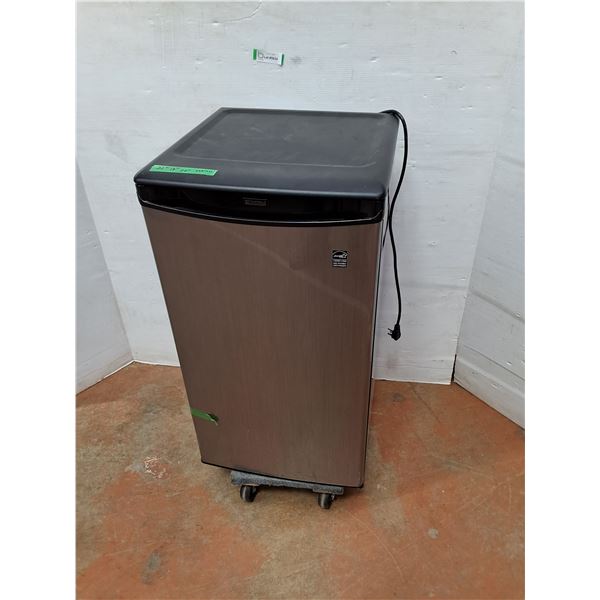 *Energy Star High Efficiency Mini Fridge, Dolly Not Included No Shipping