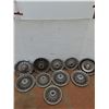 Image 1 : *Assorted Car Tire Hubcaps No Shipping