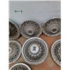 Image 4 : *Assorted Car Tire Hubcaps No Shipping
