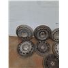 Image 6 : *Assorted Car Tire Hubcaps No Shipping
