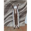 Image 5 : *Large Rug 59" x 79" and Ironing Board No Shipping