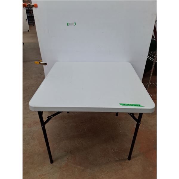 *Large Table No Shipping
