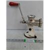 Image 1 : (1) 1960's Spong & Co. Meat Grinder