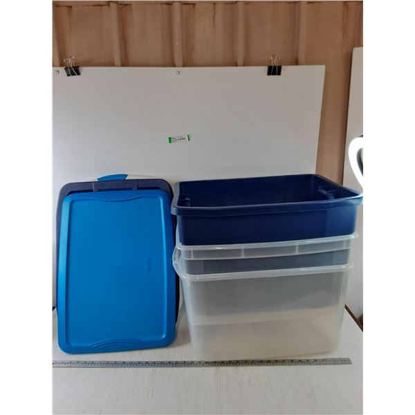 (3) Sterilite Tote Bins with Lids, Pickup Only