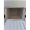 Image 5 : International Toolbox, Coleman 20 Can Cooler, Pickup Only