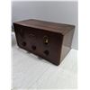 Image 2 : Antique Westinghouse Tabletop Radio