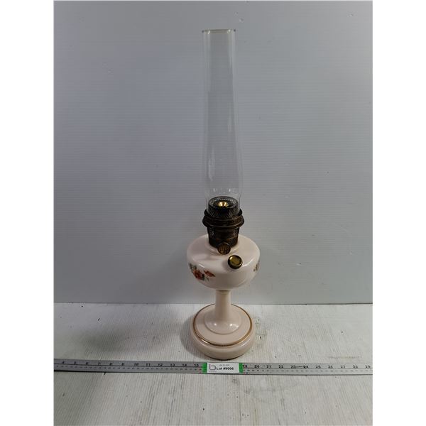 Antique Aladdin Simplicity Decalcomania Oil Lamp