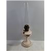Image 3 : Antique Aladdin Simplicity Decalcomania Oil Lamp