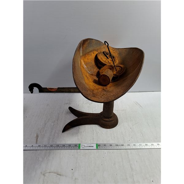 Vintage Countertop Mercantile Scale with Weights