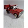 Image 2 : Vintage Tonka Pressed Steel Dump Truck No.5