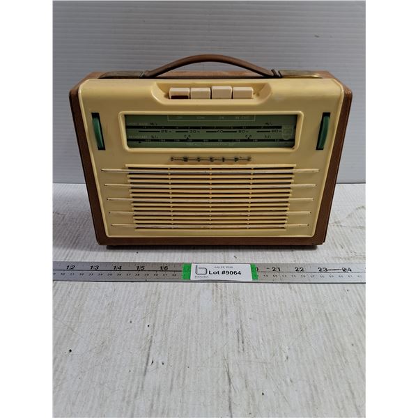 Vintage Philips "All Transistor" Portable Radio Featuring Cream-Colored Plastic Front Panel