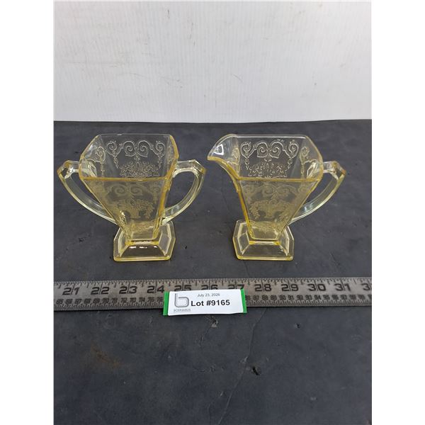 "Lorain" Yellow Depression Glass Cream 