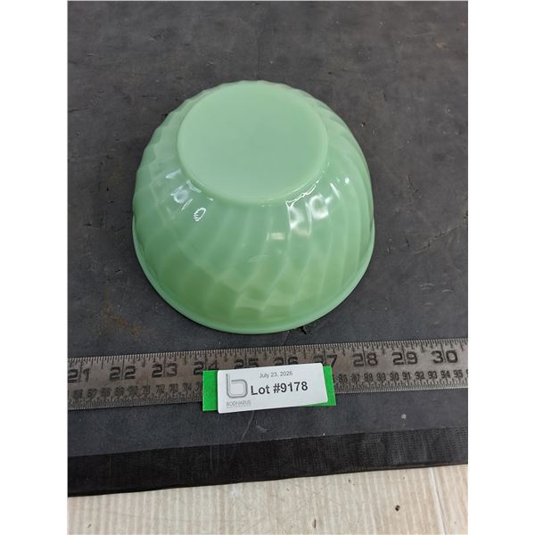 Fire-King 7" Jadeite Mixing Bowl