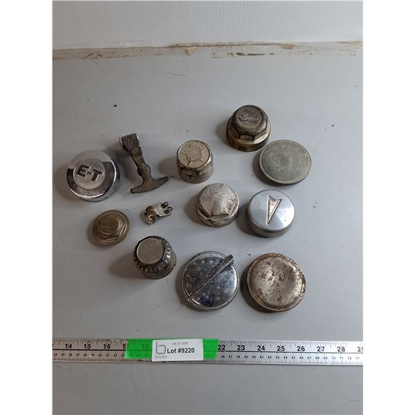 Miscellaneous Vintage Hub Caps, Gas Caps, Rad Caps