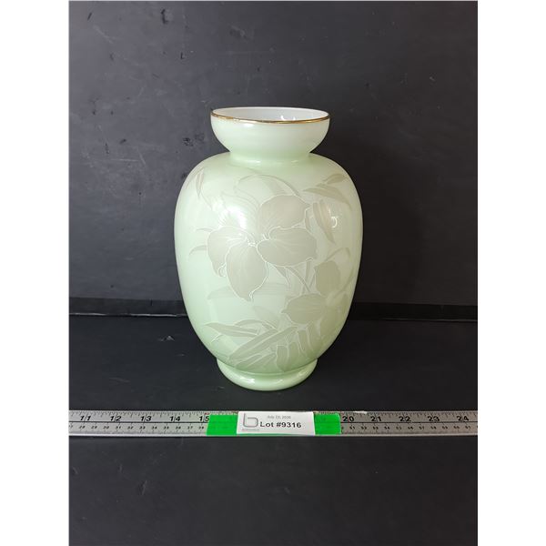Floral Glass Vase 10.5"