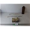 Image 1 : The Royals Thimbles & Wooden Storage Rack