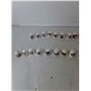 Image 3 : The Royals Thimbles & Wooden Storage Rack