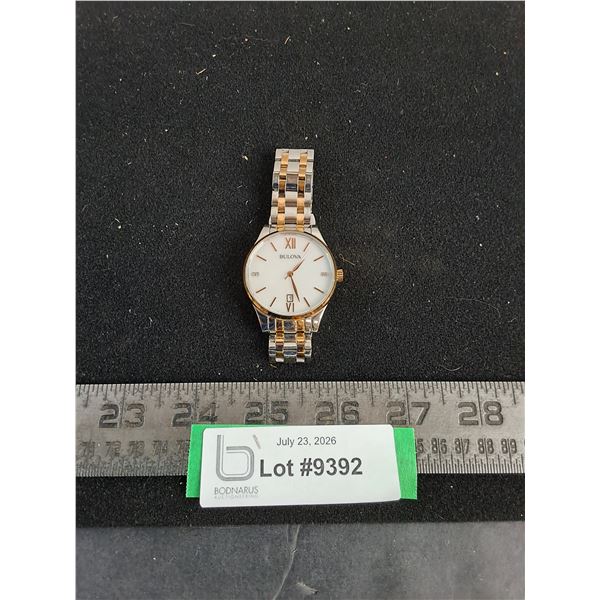 ^ Bulova Men's Wrist Watch - Working