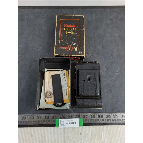 Antique Kodak Vigilant 620 Box Camera